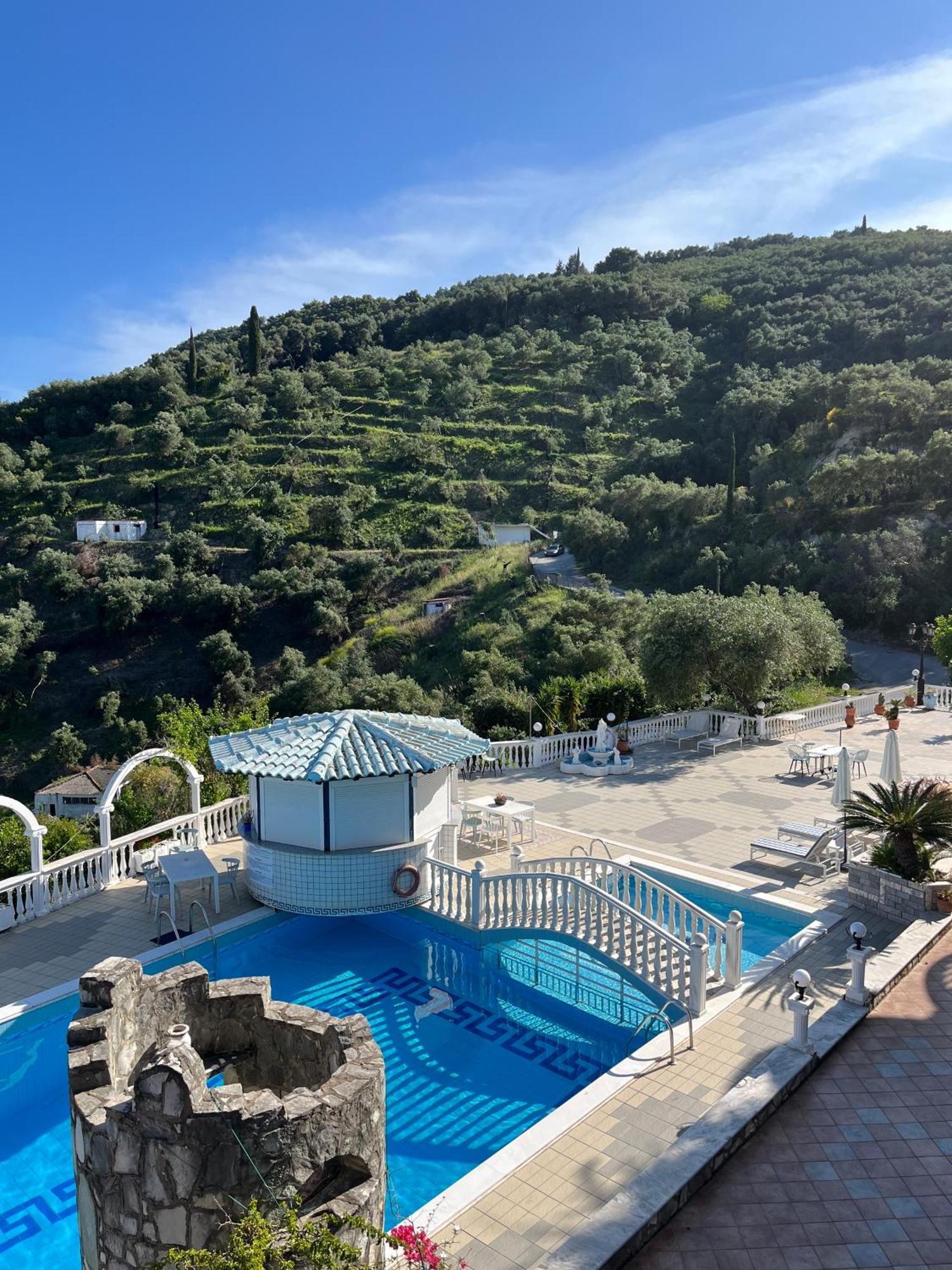 Dolphin Apartments 1 Parga Exterior photo